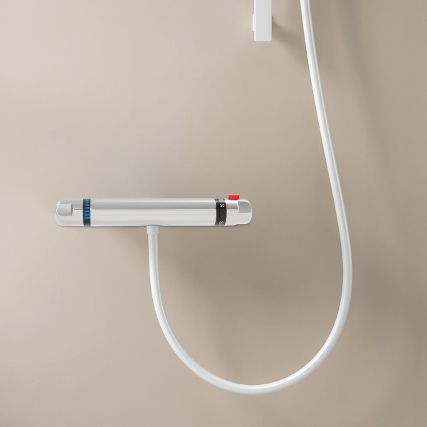 Robinet de douche thermostatique Robinet mitigeur de douche avec bouton de protection