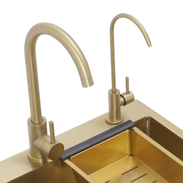 Évier doré 60x45 + ensemble de bonde + distributeur de savon doré + grand robinet incurvé doré + robinet purificateur d'eau doré + panier de vidange épais doré Évier doré 60x45 + ensemble de bonde + distributeur de savon doré + grand robinet incurvé doré + robinet purificateur d'eau doré + panier de vidange épais doré
